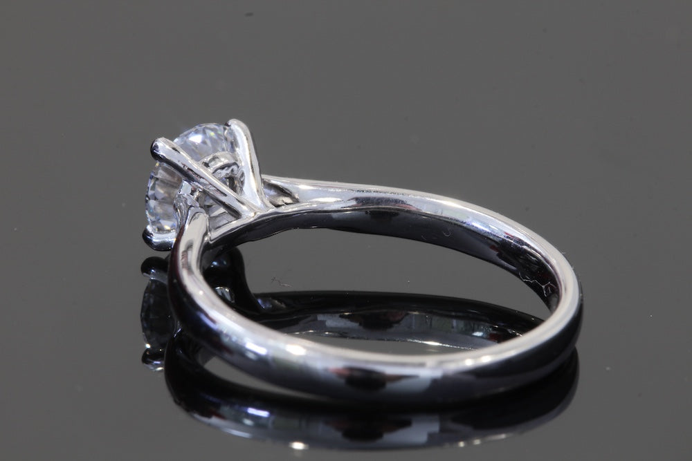 1.07 ct Lab Solitaire