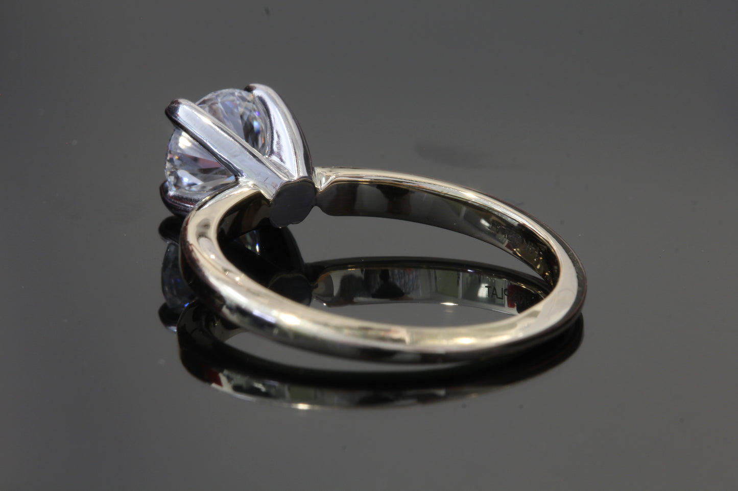 14K Yellow Gold with Platinum Claws – 1.00ct E VS1 Lab-Grown Diamond