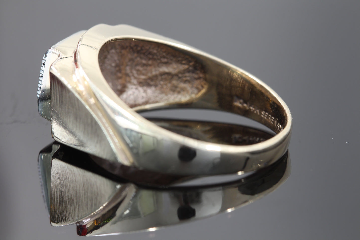 Estate men's diamond ring 10k