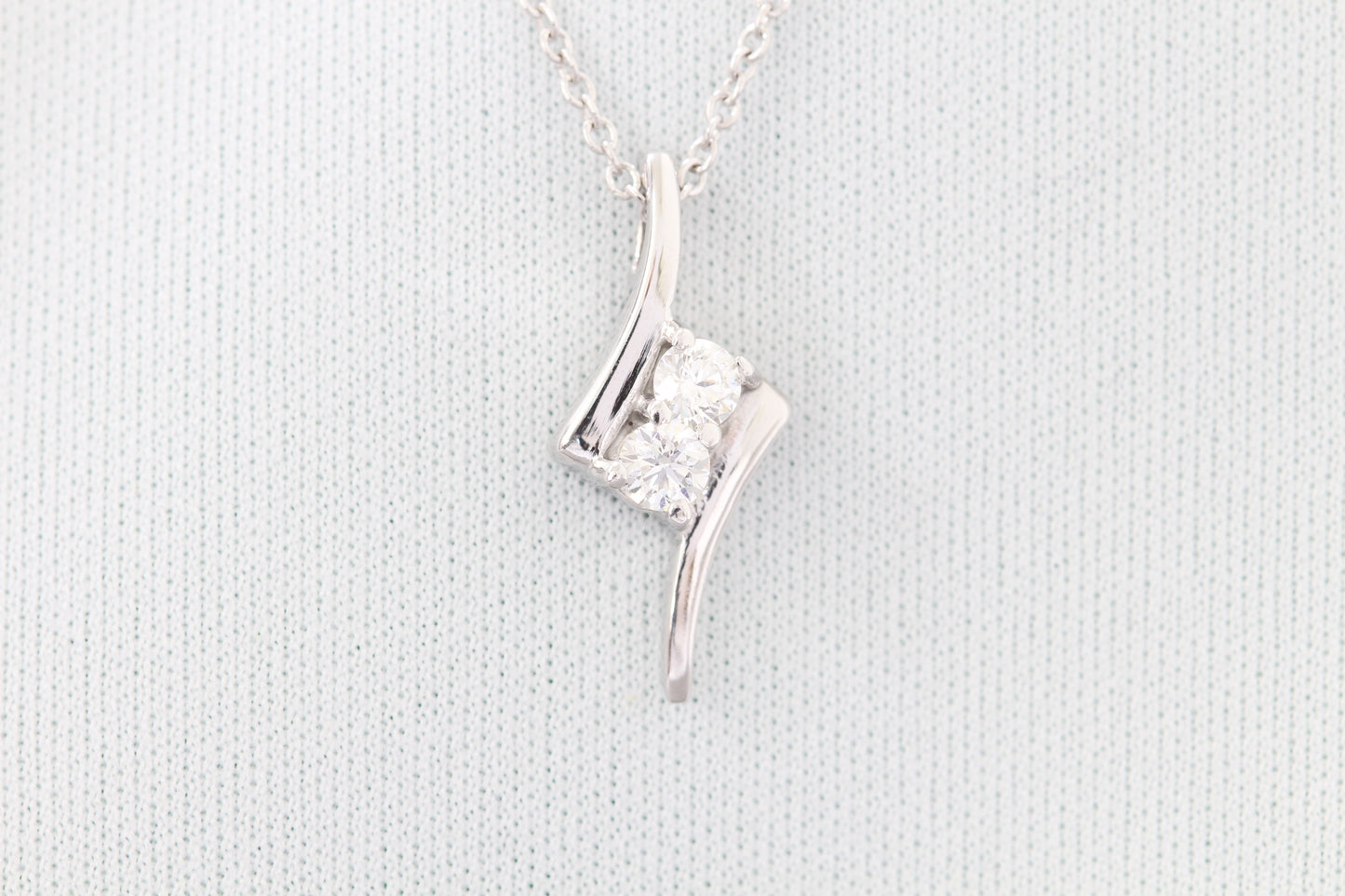 14k two diamond necklace