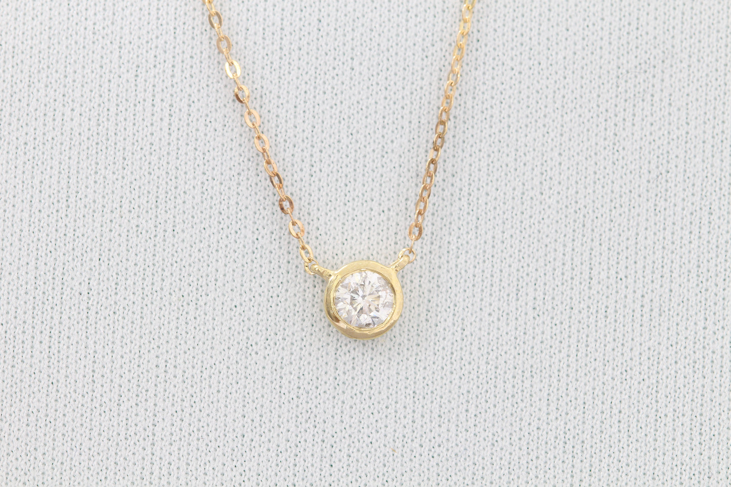 10k diamond pendant white, yellow, or rose gold