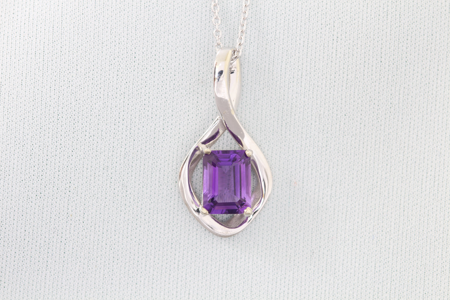14k Amethyst necklace