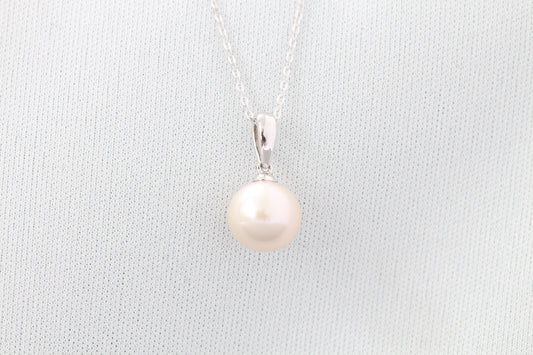 10k gold pearl necklace
