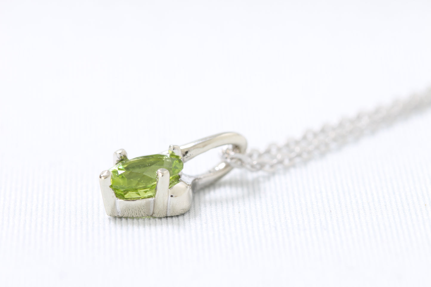 14k genuine peridot necklace