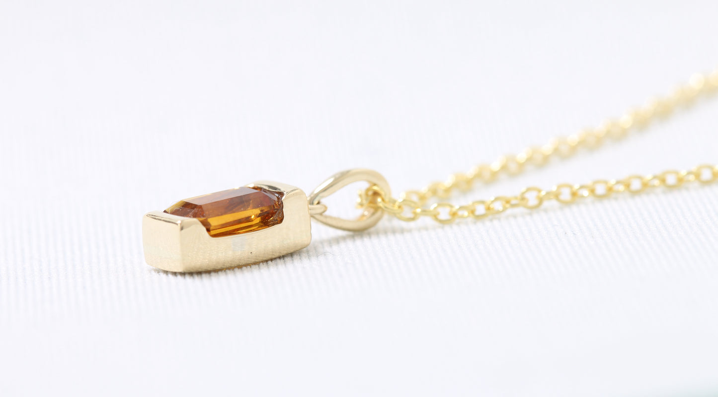 14k Citrine pendant