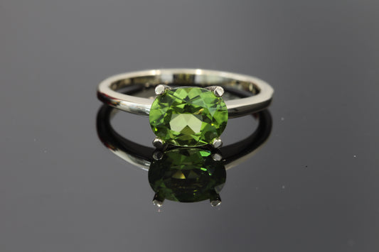 14K Peridot ring