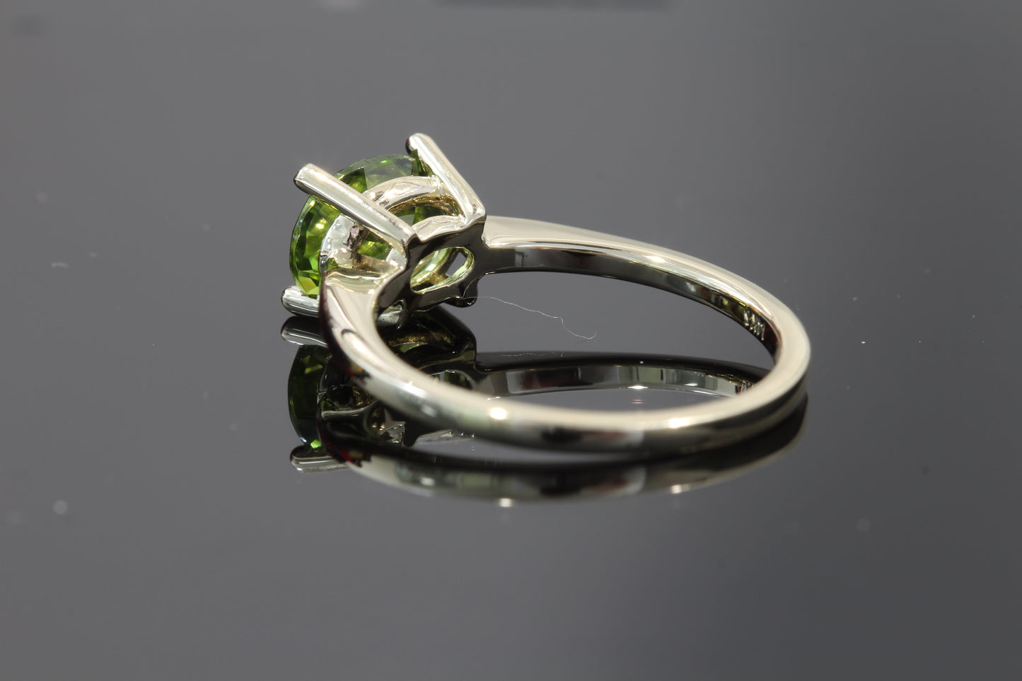 14K Peridot ring