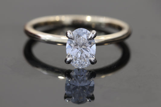 Oval Lab Solitaire.