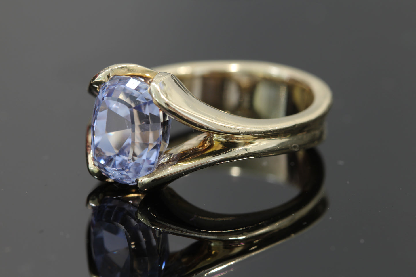Estate Blue Sapphire ring 14k