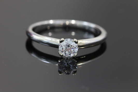 14k diamond engagement ring