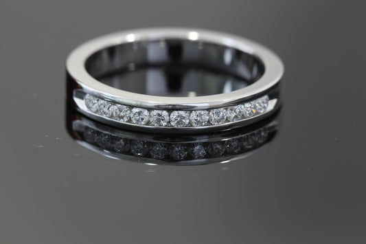14k white gold diamond band 0.25 carat