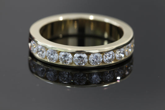 14k yellow gold diamond band 1.00 carat