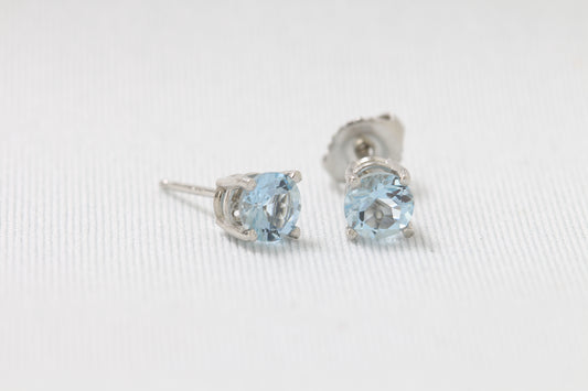 Platinum aquamarine earring studs