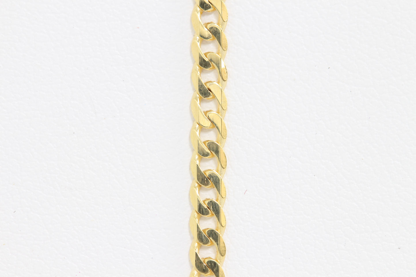 10k gold solid link open curb bracelet with lobster clasp