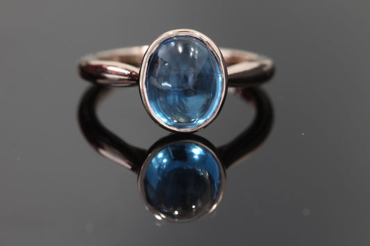 14k Blue topaz ring