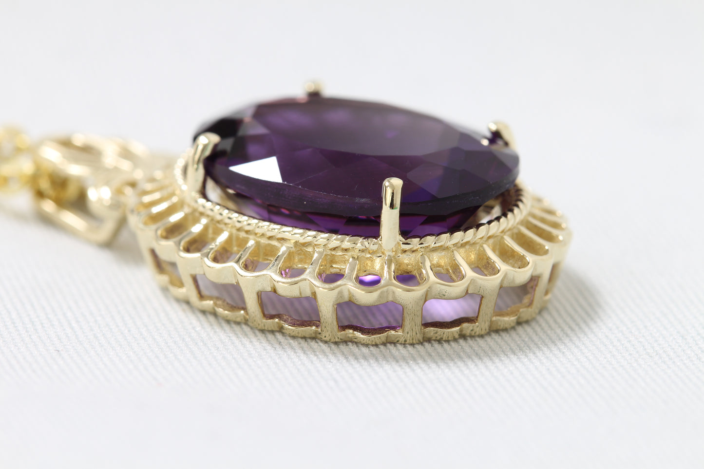 14k Amazing amethyst pendant