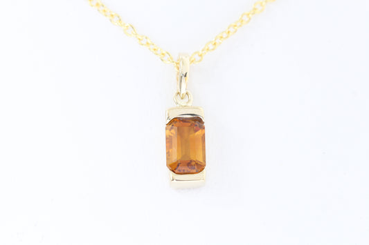 14k Citrine pendant