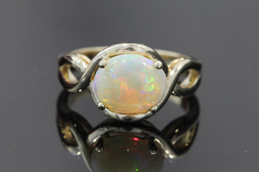 14k Opal ring
